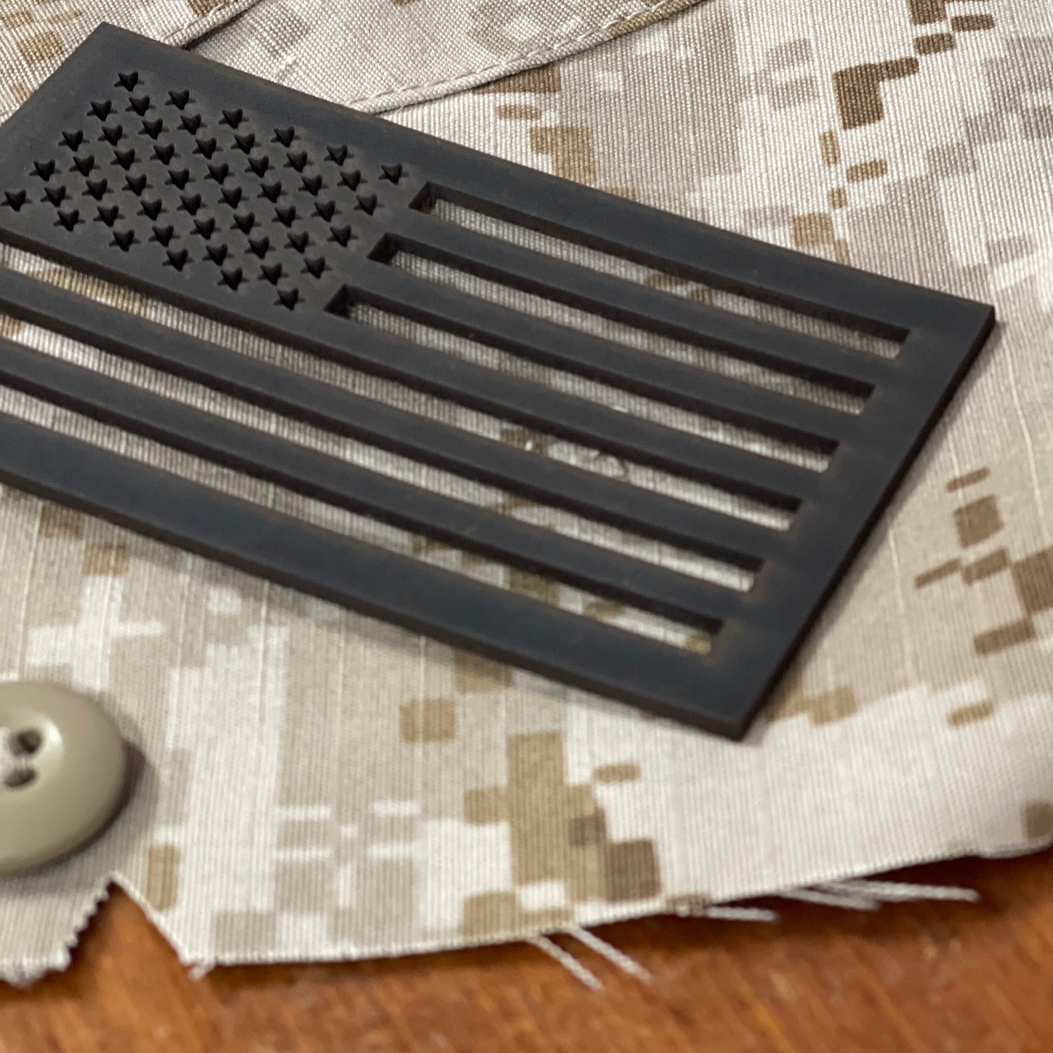 FE x Eagles and Angels Limited: Terry Houin Field Notes Cover